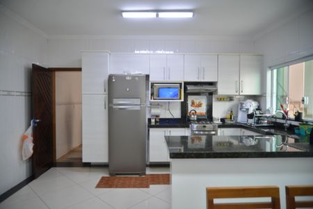 Casa à venda com 300m², 3 quartos e 4 vagasCozinha