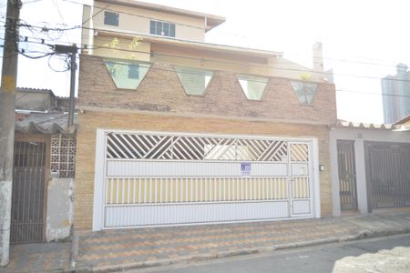 Casa à venda com 300m², 3 quartos e 4 vagasFachada