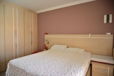 Casa à venda com 300m², 3 quartos e 4 vagas Suíte