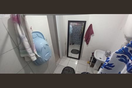Banheiro de casa à venda com 2 quartos, 200m² em Ramos, Rio de Janeiro