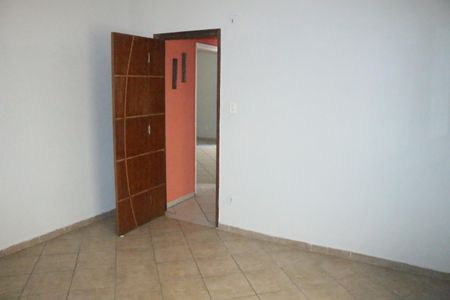 Apartamento à venda com 74m², 2 quartos e 1 vagaQuarto 2