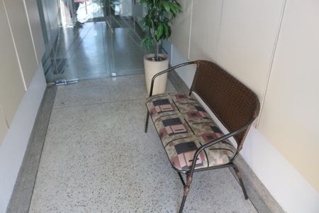 Apartamento à venda com 74m², 2 quartos e 1 vagaHall social