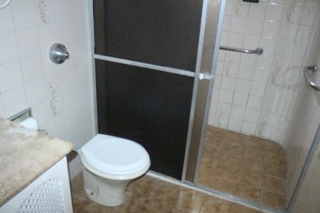 Apartamento à venda com 74m², 2 quartos e 1 vagaBanheiro
