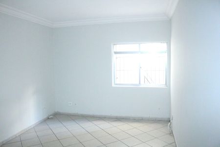 Apartamento à venda com 74m², 2 quartos e 1 vagaSala