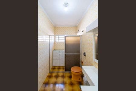 Casa para alugar com 183m², 3 quartos e 2 vagas Casa para alugar com 183m², 3 quartos e 2 vagasBanheiro da Suíte