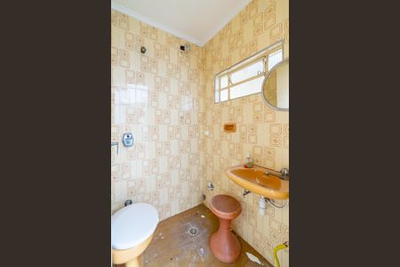 Casa para alugar com 183m², 3 quartos e 2 vagas Casa para alugar com 183m², 3 quartos e 2 vagasBanheiro de serviço