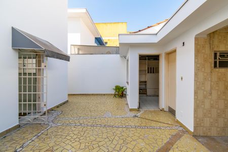 Casa para alugar com 183m², 3 quartos e 2 vagas Casa para alugar com 183m², 3 quartos e 2 vagasQuintal