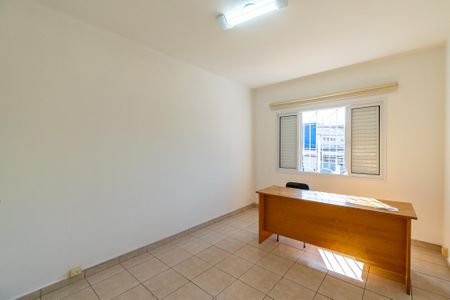 Casa para alugar com 183m², 3 quartos e 2 vagas Casa para alugar com 183m², 3 quartos e 2 vagasQuarto 2