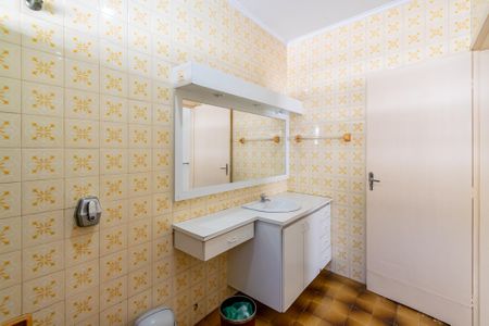 Casa para alugar com 183m², 3 quartos e 2 vagas Casa para alugar com 183m², 3 quartos e 2 vagasBanheiro da Suíte