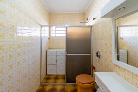 Casa para alugar com 183m², 3 quartos e 2 vagas Casa para alugar com 183m², 3 quartos e 2 vagasBanheiro da Suíte