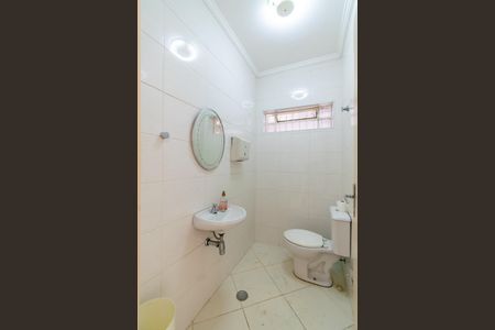 Casa para alugar com 183m², 3 quartos e 2 vagas Casa para alugar com 183m², 3 quartos e 2 vagasLavabo