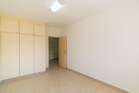 Casa para alugar com 183m², 3 quartos e 2 vagas Casa para alugar com 183m², 3 quartos e 2 vagasQuarto 1