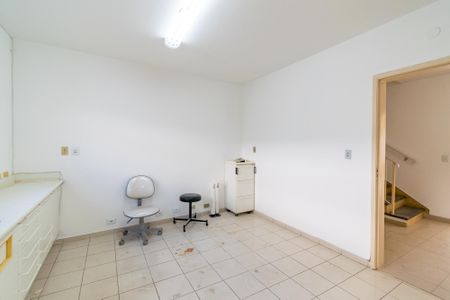 Casa para alugar com 183m², 3 quartos e 2 vagas Casa para alugar com 183m², 3 quartos e 2 vagasCozinha