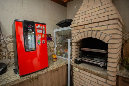 Casa à venda com 240m², 3 quartos e 2 vagas Casa à venda com 240m², 3 quartos e 2 vagasÁrea de Serviço