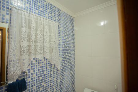 Casa à venda com 240m², 3 quartos e 2 vagas Casa à venda com 240m², 3 quartos e 2 vagasLavabo da Sala