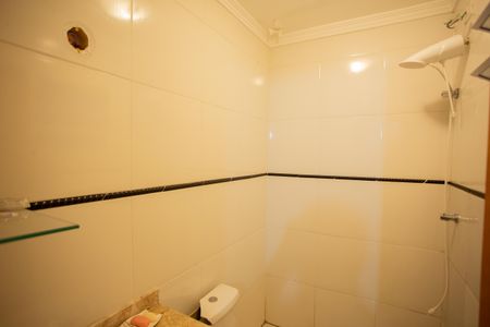 Casa à venda com 240m², 3 quartos e 2 vagas Casa à venda com 240m², 3 quartos e 2 vagasBanheiro do Quarto 2