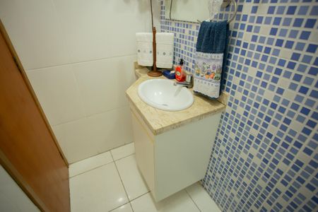 Casa à venda com 240m², 3 quartos e 2 vagas Casa à venda com 240m², 3 quartos e 2 vagasLavabo da Sala