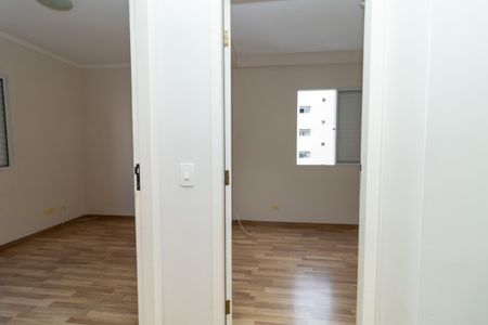 Apartamento à venda com 56m², 2 quartos e 2 vagas Apartamento à venda com 56m², 2 quartos e 2 vagasQuarto
