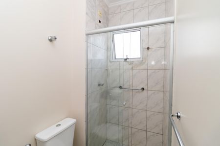 Apartamento à venda com 56m², 2 quartos e 2 vagas Apartamento à venda com 56m², 2 quartos e 2 vagasBanheiro da Suíte