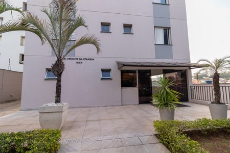 Apartamento à venda com 56m², 2 quartos e 2 vagas Apartamento à venda com 56m², 2 quartos e 2 vagasFachada e Portaria