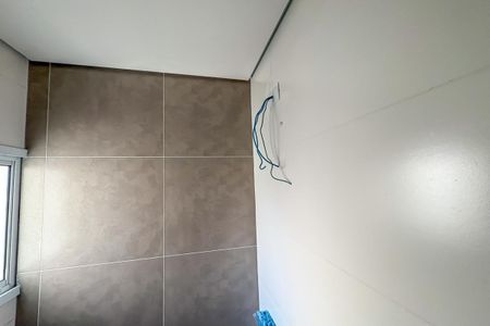 Apartamento à venda com 130m², 2 quartos e 4 vagas Apartamento à venda com 130m², 2 quartos e 4 vagasBanheiro Social