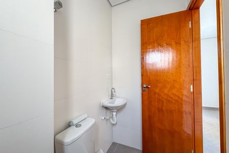 Apartamento à venda com 130m², 2 quartos e 4 vagas Apartamento à venda com 130m², 2 quartos e 4 vagasBanheiro da Suíte