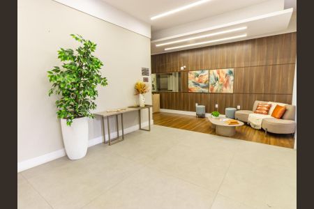 Apartamento à venda com 180m², 4 quartos e 3 vagas Apartamento à venda com 180m², 4 quartos e 3 vagasHall social