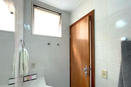 Apartamento para alugar com 118m², 3 quartos e 2 vagas Apartamento para alugar com 118m², 3 quartos e 2 vagasBanheiro da Suíte