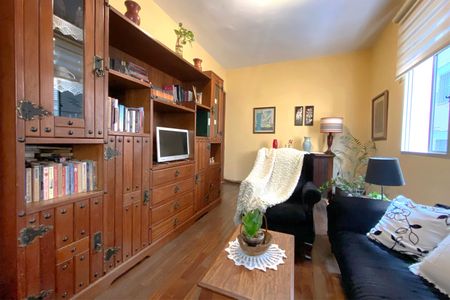 Apartamento para alugar com 118m², 3 quartos e 2 vagas Apartamento para alugar com 118m², 3 quartos e 2 vagasSala