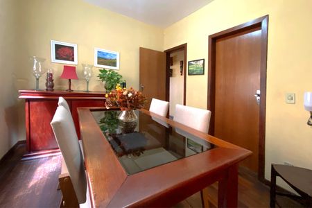 Apartamento para alugar com 118m², 3 quartos e 2 vagas Apartamento para alugar com 118m², 3 quartos e 2 vagasSala de Jantar