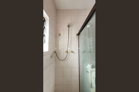 Casa à venda com 212m², 3 quartos e 2 vagasBanheiro Social