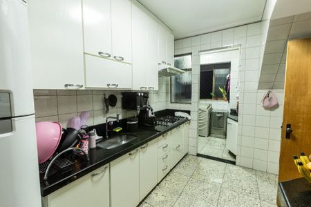 Apartamento à venda com 260m², 4 quartos e 3 vagas