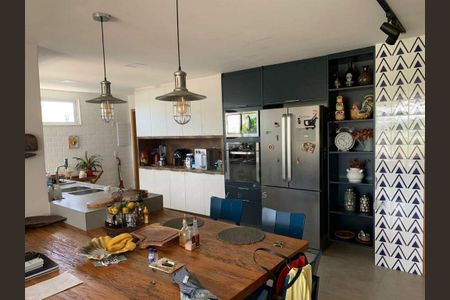 Apartamento à venda com 180m², 3 quartos e 2 vagas