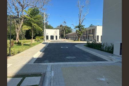 Casa à venda com 68m², 2 quartos e 1 vaga