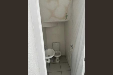 Casa à venda com 68m², 2 quartos e 1 vaga