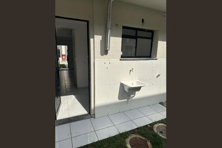 Casa à venda com 68m², 2 quartos e 1 vaga
