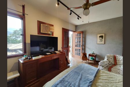 Casa à venda com 544m², 5 quartos e 3 vagas Casa à venda com 544m², 5 quartos e 3 vagasSuíte 2