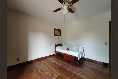 Casa à venda com 544m², 5 quartos e 3 vagas Casa à venda com 544m², 5 quartos e 3 vagasSuíte 3