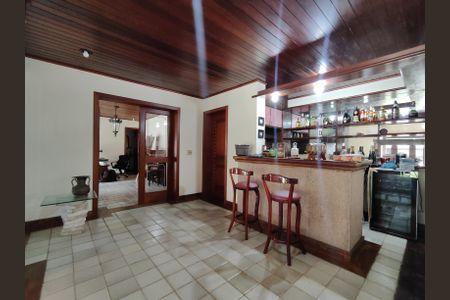 Sala de casa à venda com 5 quartos, 544m² em Barra da Tijuca, Rio de Janeiro