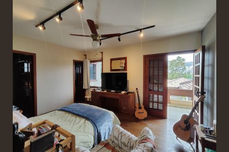 Casa à venda com 544m², 5 quartos e 3 vagas Casa à venda com 544m², 5 quartos e 3 vagasSuíte 2