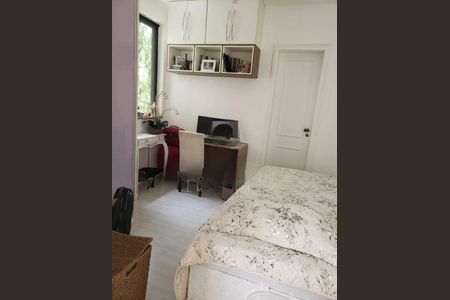 Casa à venda com 105m², 3 quartos e 1 vaga