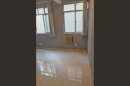 Apartamento à venda com 37m², 1 quarto e sem vaga