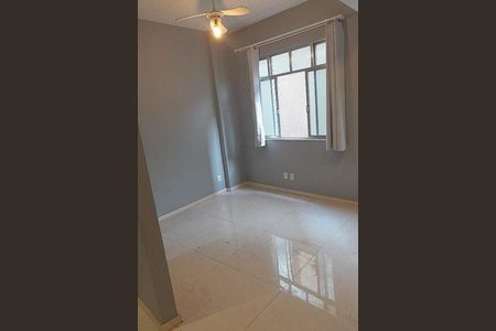 Apartamento à venda com 37m², 1 quarto e sem vaga