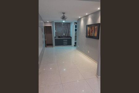 Apartamento à venda com 37m², 1 quarto e sem vaga