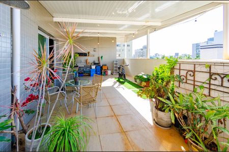 Apartamento à venda com 127m², 2 quartos e 2 vagas Apartamento à venda com 127m², 2 quartos e 2 vagasVaranda da Sala