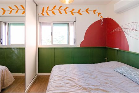 Apartamento à venda com 127m², 2 quartos e 2 vagas Apartamento à venda com 127m², 2 quartos e 2 vagasSuíte