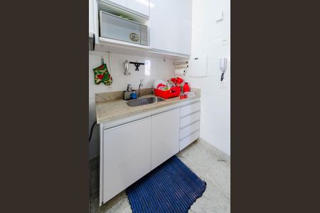 Apartamento à venda com 127m², 2 quartos e 2 vagas Apartamento à venda com 127m², 2 quartos e 2 vagasCozinha