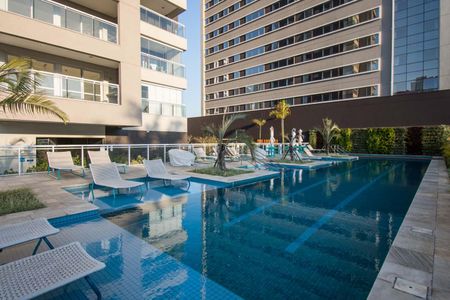 Apartamento à venda com 42m², 1 quarto e 1 vaga Apartamento à venda com 42m², 1 quarto e 1 vagaÁrea comum - Piscina