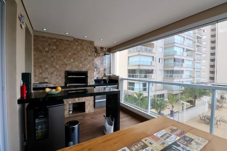 Apartamento para alugar com 67m², 2 quartos e 2 vagasVaranda