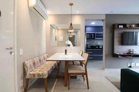 Apartamento para alugar com 67m², 2 quartos e 2 vagasSala